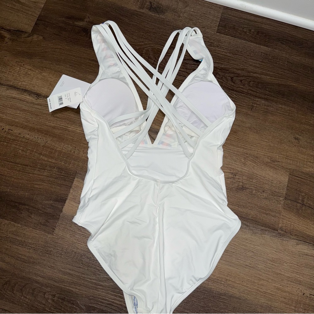NWT La Blanca Multi-Strap Cross-Back One Piece - White - Picture 5 of 9